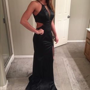 Black LEATHER Prom/Formal Dress!😍La Femme. Size 6